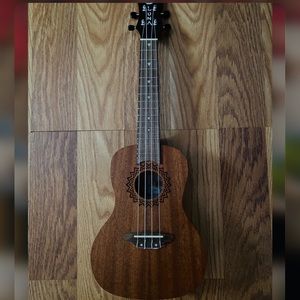 Luna Ukulele (new)